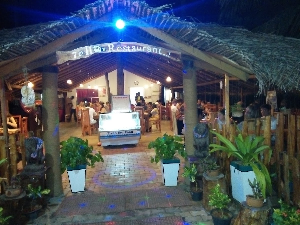 7 To 11 Restaurant
